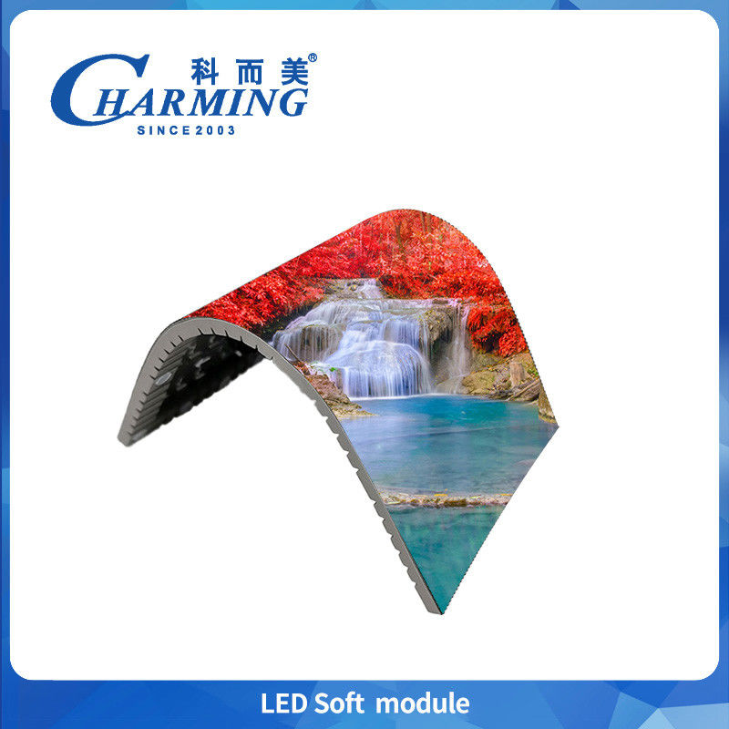 P1.86-P4 Indoor LED Display Soft Modules 4K Maximale buiging tot 135° voor commerciële advertentie-display